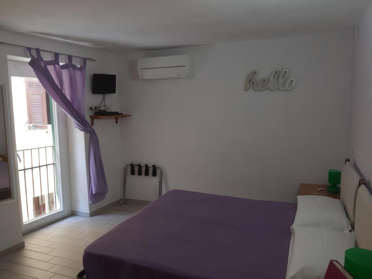 Hôtel Mare Dentro à Riomaggiore Extérieur photo