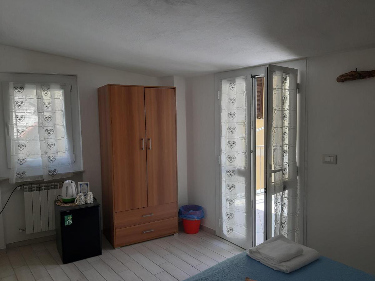 Hôtel Mare Dentro à Riomaggiore Extérieur photo