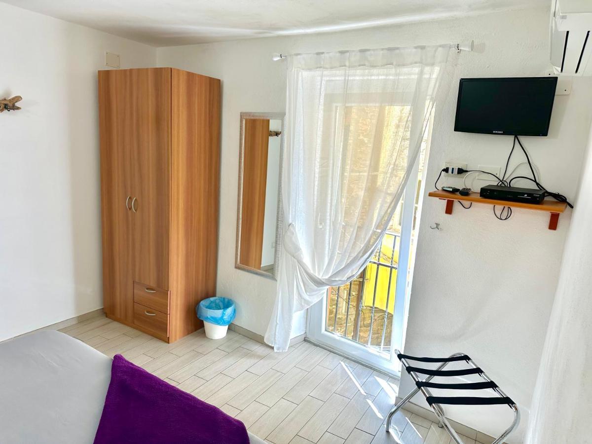 Hôtel Mare Dentro à Riomaggiore Extérieur photo