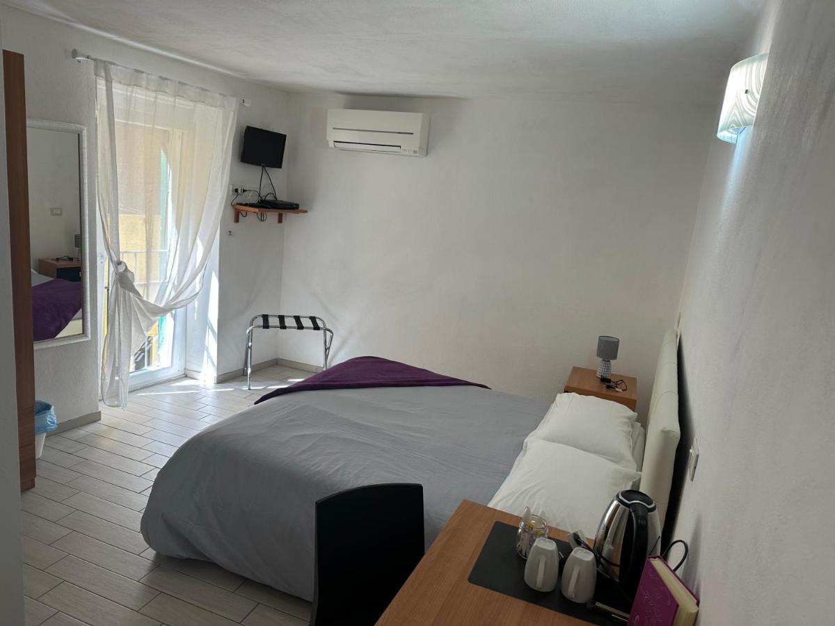 Hôtel Mare Dentro à Riomaggiore Extérieur photo